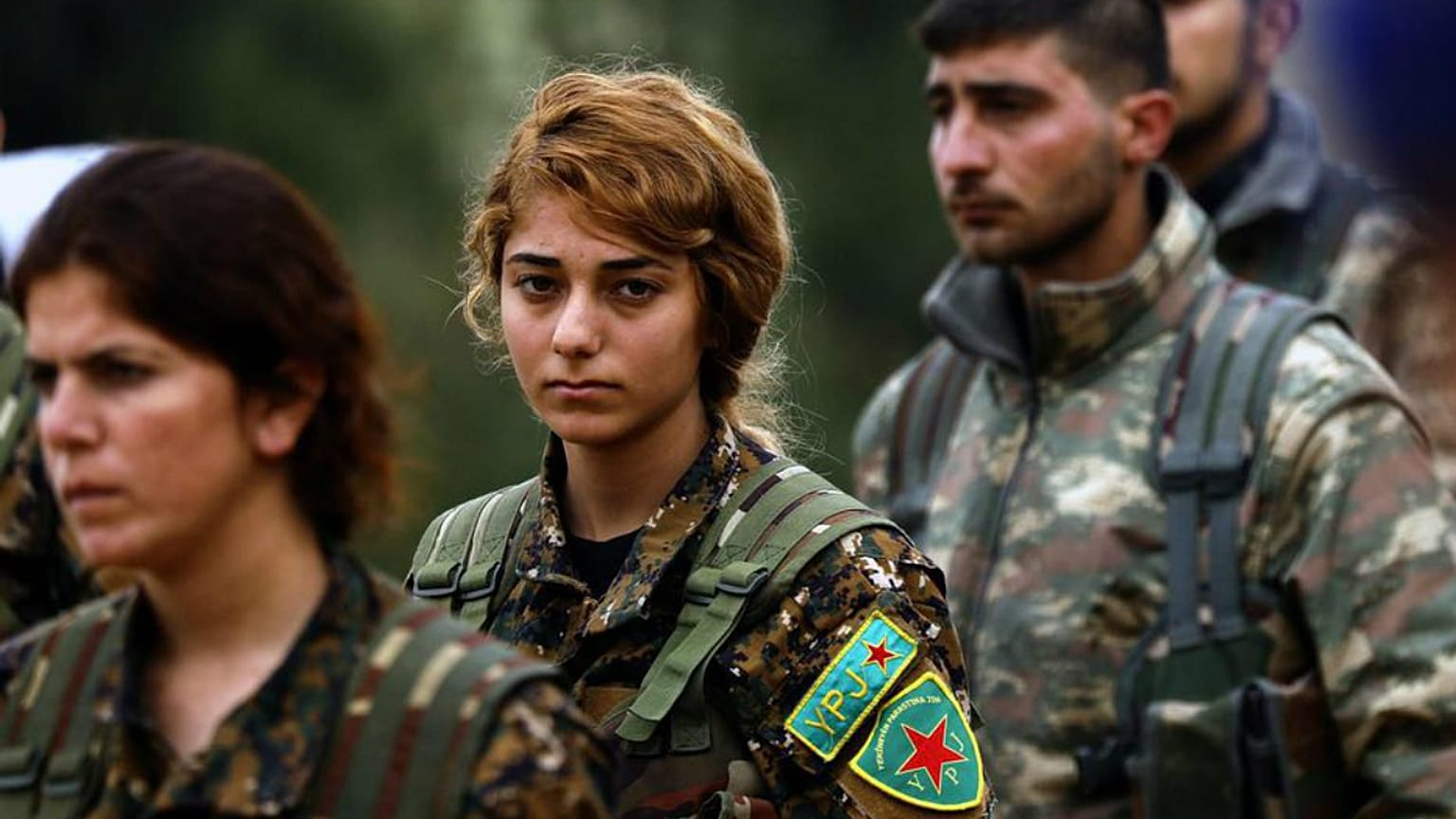 Paris terör saldırısı mağdurlarından açık mektup: 'Bizim için savaşan' Kürtlere sahip çıkalım