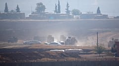 1. Türkisch-russische Militärpatrouille im Konfliktgebiet