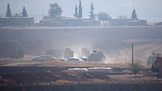 Ξεκινούν οι κοινές περιπολίες Ρώσων και Τούρκων στην Συρία