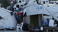 Athens Asylgesetz: Atteste nur von Kliniken und Hausordnung beachten 