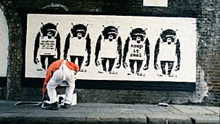 Kimliğini gizli tutan Banksy'nin fotoğrafları yayımlandı