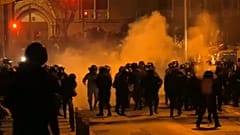 Összecsapásokba torkollott a tüntetés Bolívia fővárosában 