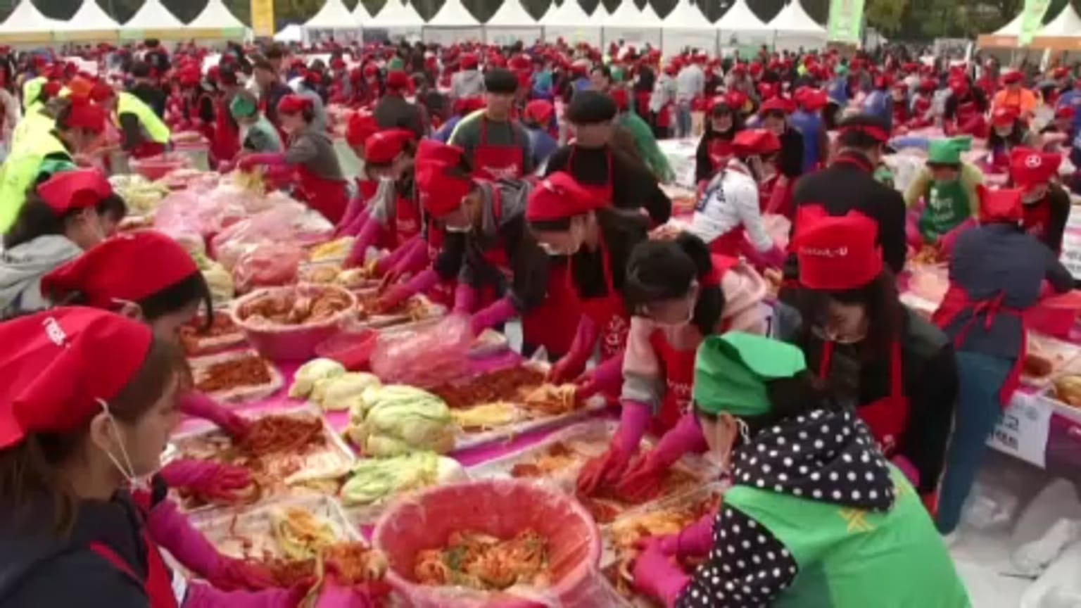Güney Kore'de toplumsal dayanışmayı amaçlayan milli yiyecek festivaline yoğun ilgi