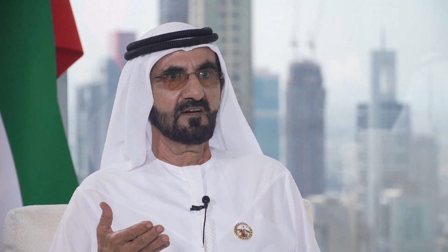  نائب رئيس دولة الإمارات العربية المتحدة رئيس مجلس الوزراء وزير الدفاع وحاكم إمارة دبي محمد بن راشد آل مكتوم