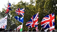 Борьба за голоса: в Великобритании в разгаре предвыборные кампании
