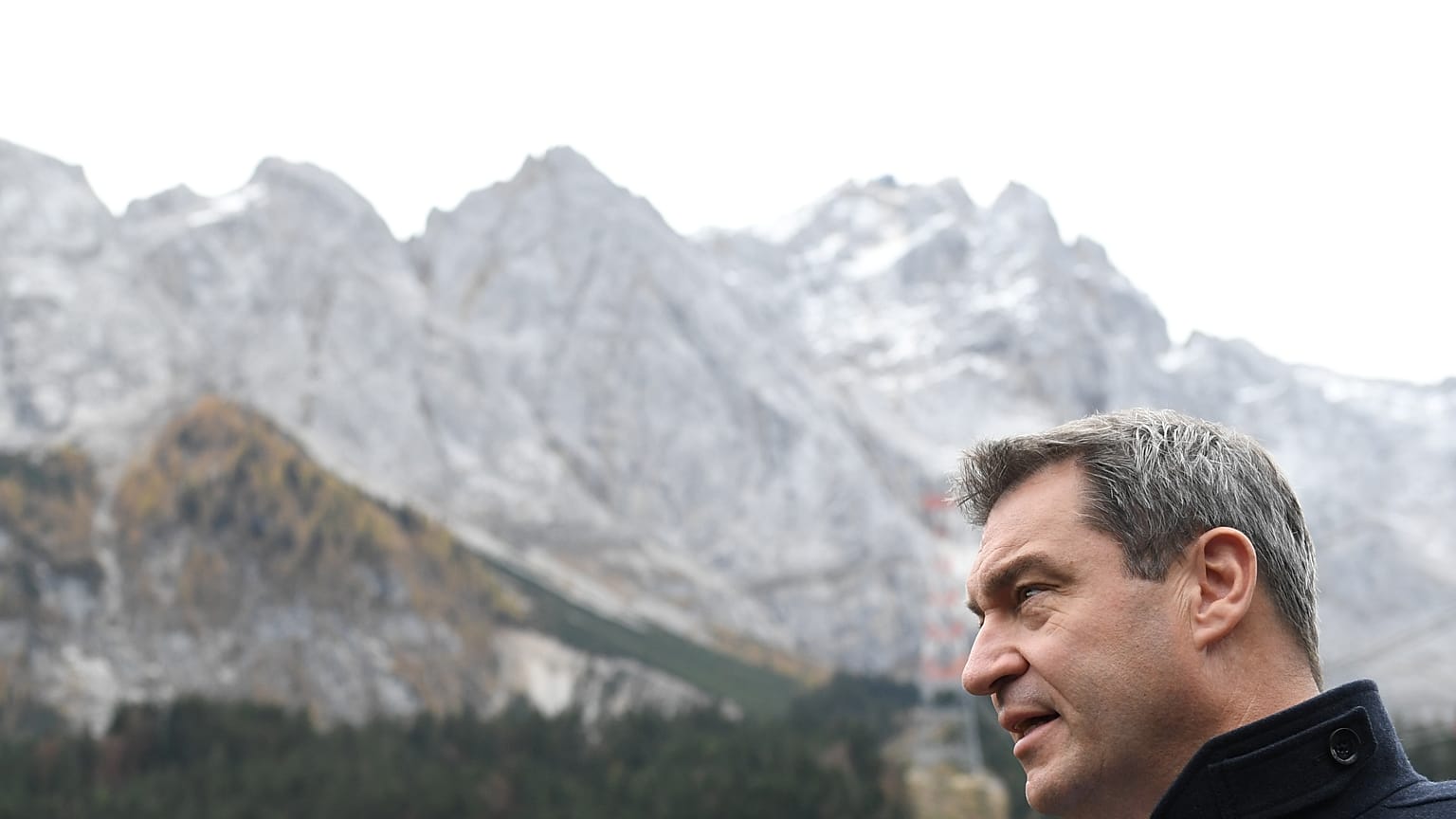 Nach Söder meldet sich Nürnbergs Christkind zu Wort