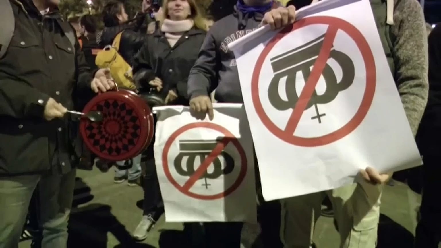 Cacerolada contra la visita del rey a Barcelona