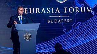 Matolcsy : stratégiai hiba volt az euró bevezetése