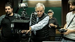 Le nouveau film de Costa-Gavras "Adults in the room" est un thriller politique 