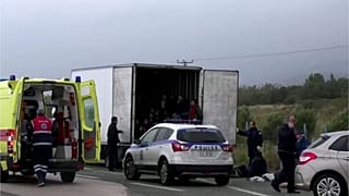 ۴۱ پناهجوی عمدتا افغان زنده در یک کامیون یخچال‌دار در یونان پیدا شدند