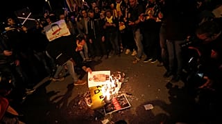 Βαρκελώνη: Επεισοδιακή υποδοχή για τον Βασιλιά Φίλιππο