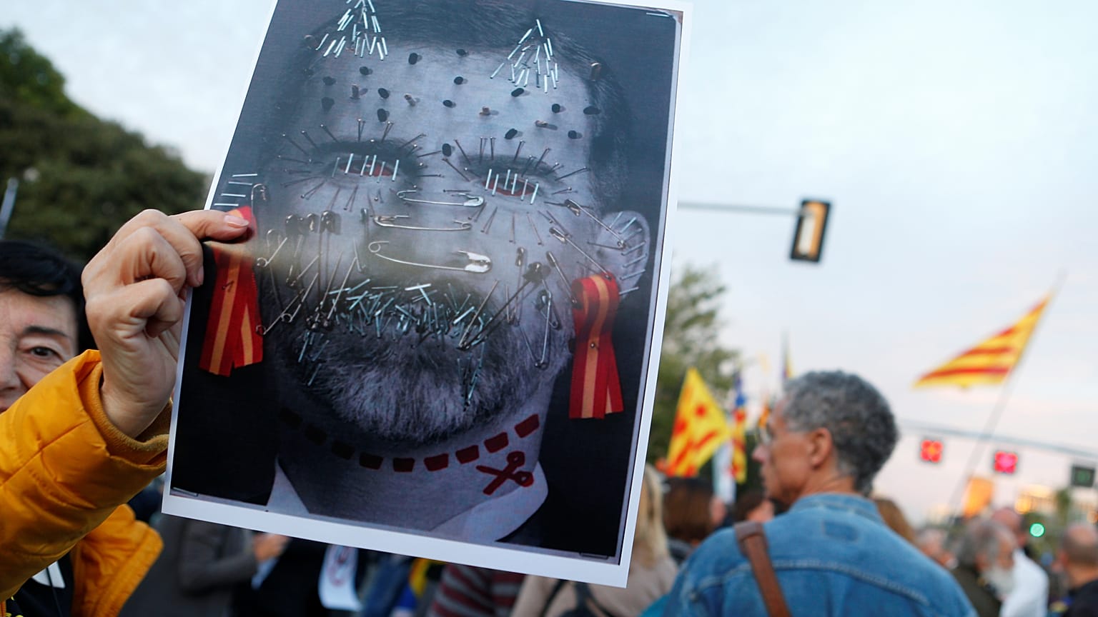Méltóságot kért a katalánoktól a spanyol király