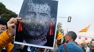 Méltóságot kért a katalánoktól a spanyol király