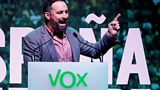 Abascal a VOX révén robbant be a spanyol politikába