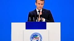 Climat : en Chine, l'appel d'Emmanuel Macron à "rehausser" les engagements d'émissions de CO2