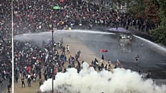 Santiago protests take toll on Chile economy