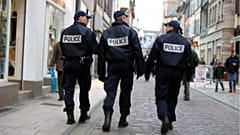 Paris banliyösündeki şiddet 2005 yılı olaylarını hatırlattı, 2 kişi gözaltına alındı
