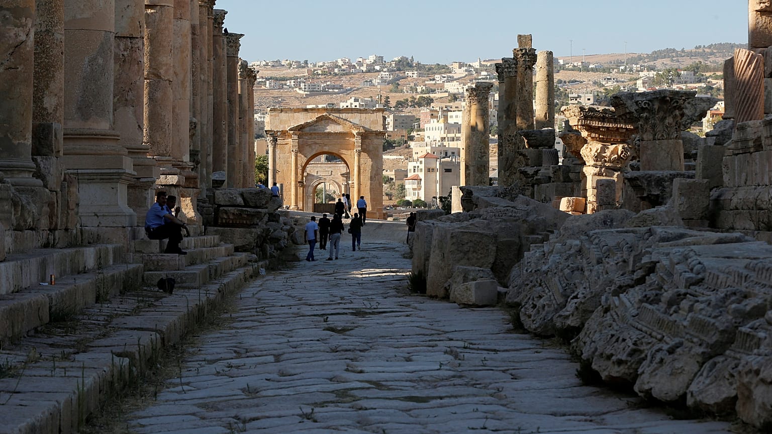 Επίθεση με μαχαίρι σε βάρος τουριστών στην Ιορδανία