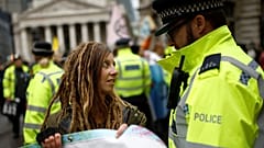 Police ban on Extinction Rebellion protests was unlawful says High Court
