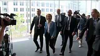 Von der Leyen envia carta a Johnson