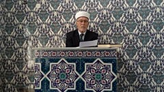 Bir Türk köyünde cuma namazına katılan Gümülcine müftüsüne 80 gün hapis