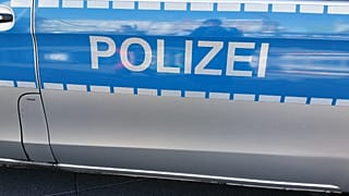 Schwester (15) festgenommen, soll in Detmold Bruder erstochen haben