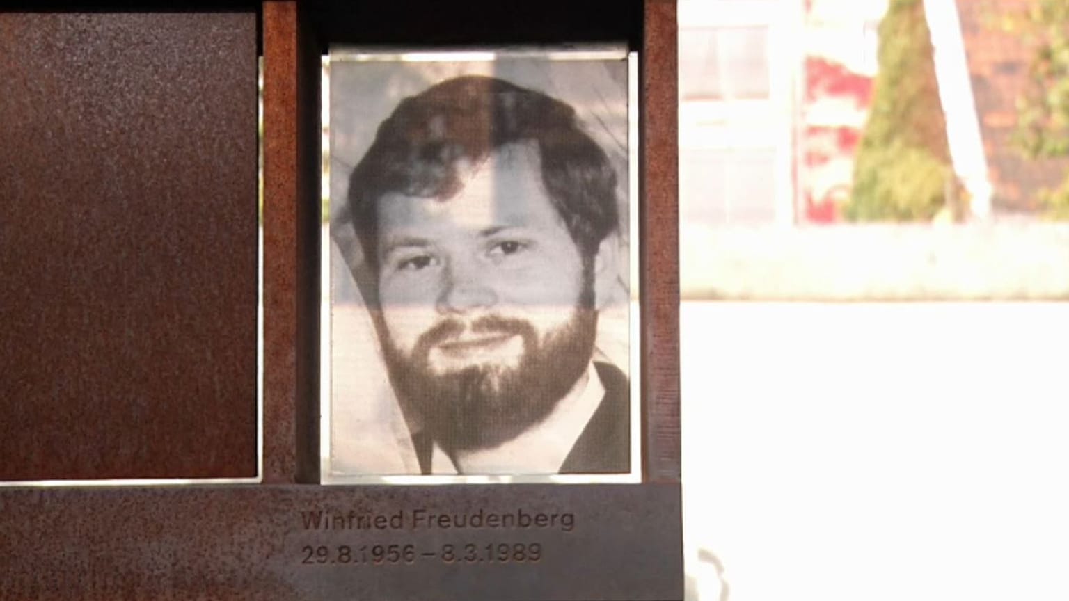 Berlin Wall 30th anniversary: Remembering the last person killed trying to escape to the west