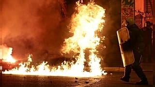 Τραυματίστηκε αστυνομικός στα Εξάρχεια