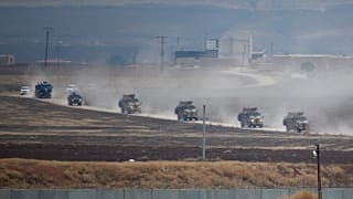 Suriye'de ortak devriye gerçekleştiren Türk ve Rus ordusu 