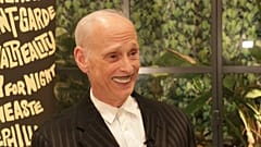 John Waters - "Der König des Trashs" im Euronews-Interview