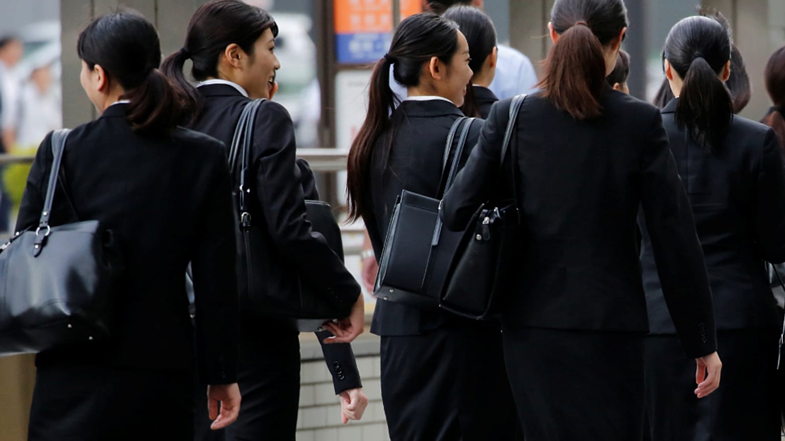 Japonya'da kadın çalışanlar