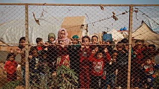 Suriyeli 390 bin mülteci ülkesine geri döndü: Lübnan'da bir yıllık 'gönüllü geri dönüş' kampanyası