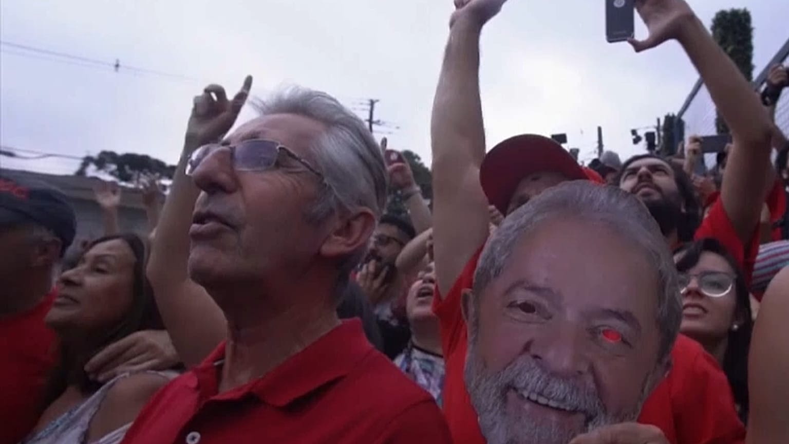 Brasilien: Ex-Präsident Lula - vorerst - frei