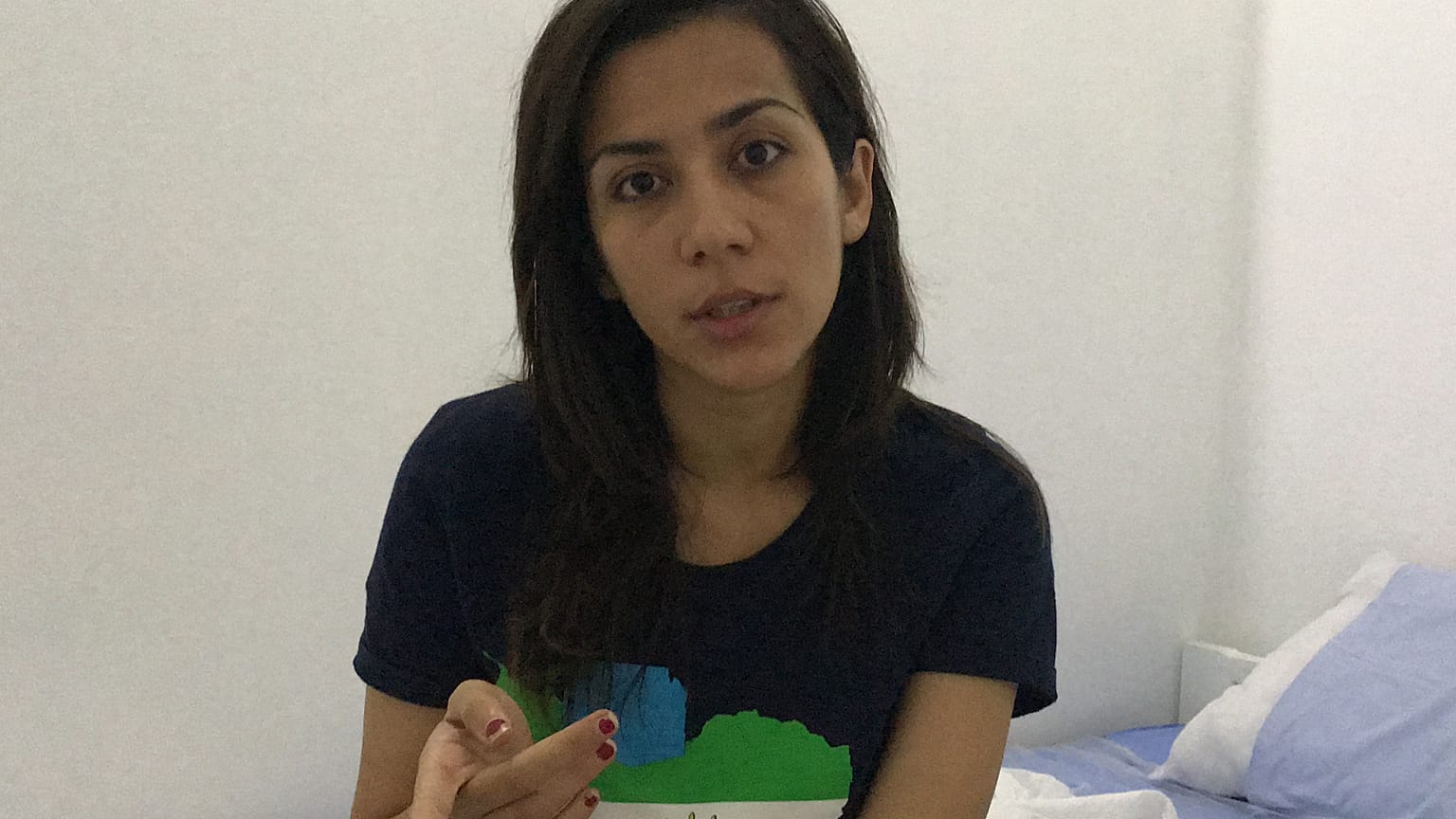 مانيلا تمنح حق اللجوء لملكة جمال إيرانية سابقة ومعارضة للنظام 