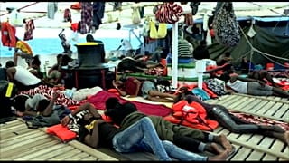 Migrantes: Alemanha pede maior solidariedade para com Itália 