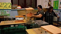 Парламентские выборы в Испании: Санчес против Касадо 