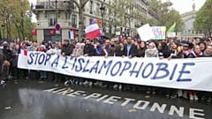 Париж выступает против исламофобии