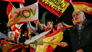 Wie die AfD? Warum VOX in Spanien einen 15-Prozent-Triumph feiert