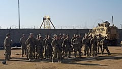 Irak'ta İtalyan özel birliklerine saldırı: Üçü ağır beş asker yaralandı