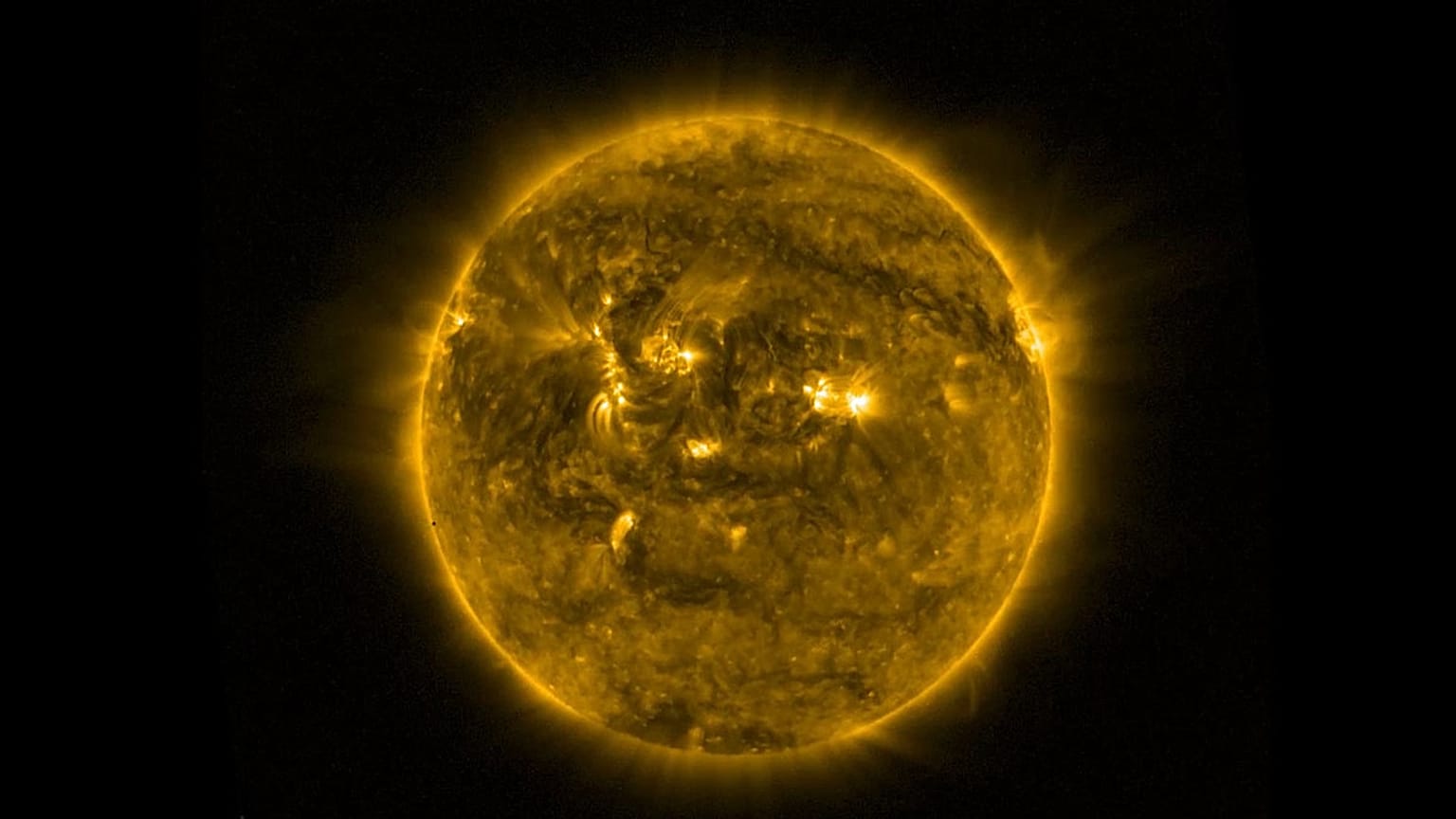 Merkur zieht an der Sonne vorbei - ein seltenes Naturschauspiel