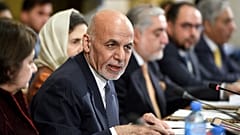 Afganistan 2 yabancı öğretim görevlisi karşılığında 3 Taliban üyesini serbest bıraktı