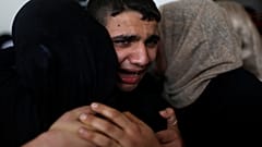 Israele risponde ai razzi di Gaza compiendo altri attacchi