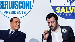 Beléptetné Salvini pártját az Európai Néppártba Berlusconi