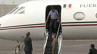 Morales promete seguir "la lucha" desde México