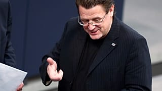 "Schon wieder doofe Fragen" Trotz Brandner spottet die AfD - 10 Tweets