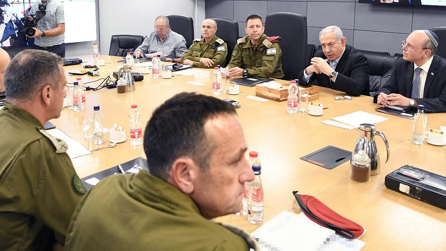 Netanyahu: Gazze'deki gruplarla savaşın zirvesindeyiz