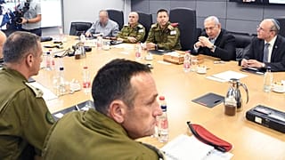 Netanyahu: Gazze'deki gruplarla savaşın zirvesindeyiz
