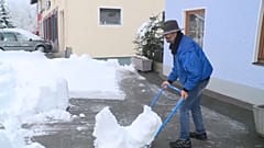 Первый снег оказался мокрым