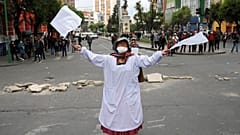 Demonstrantin in La Paz