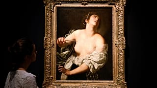 Artemisia Gentileschi’nin "Lucretia" adlı tablosu 